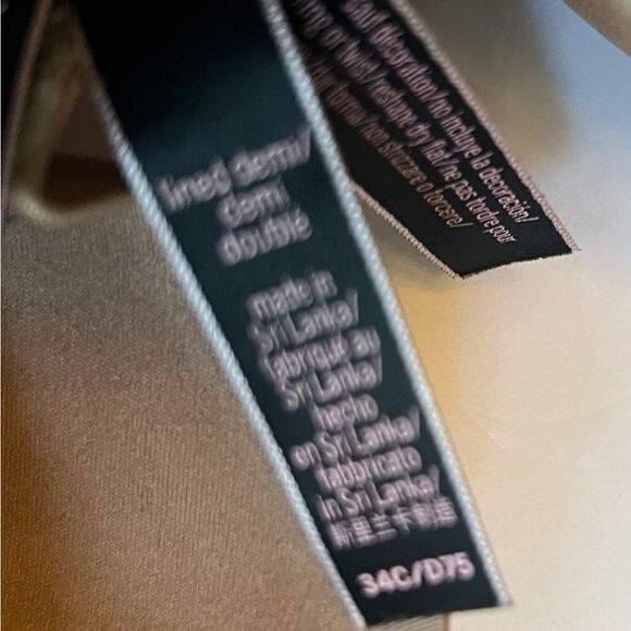 Victoria's Secret Dpuble Lined Demi Bra Sz 34C Nude Underwire Support - Picture 3 of 3